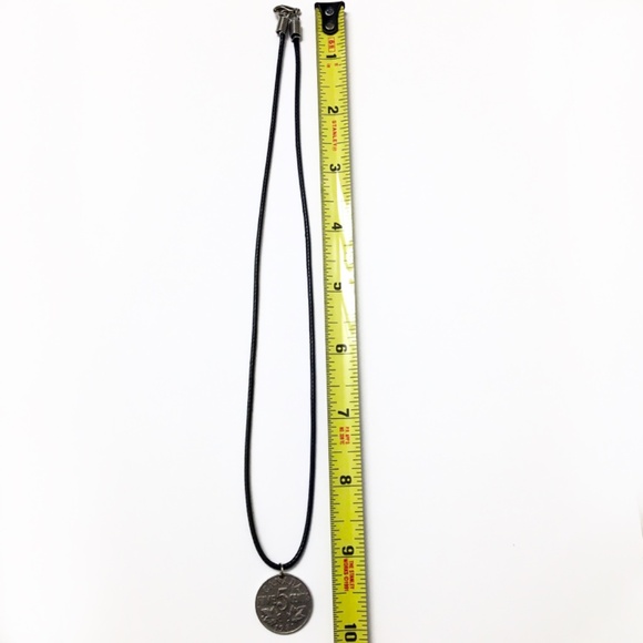 1931 Canadian Coin Nickel — 18-inch necklace - Picture 4 of 4